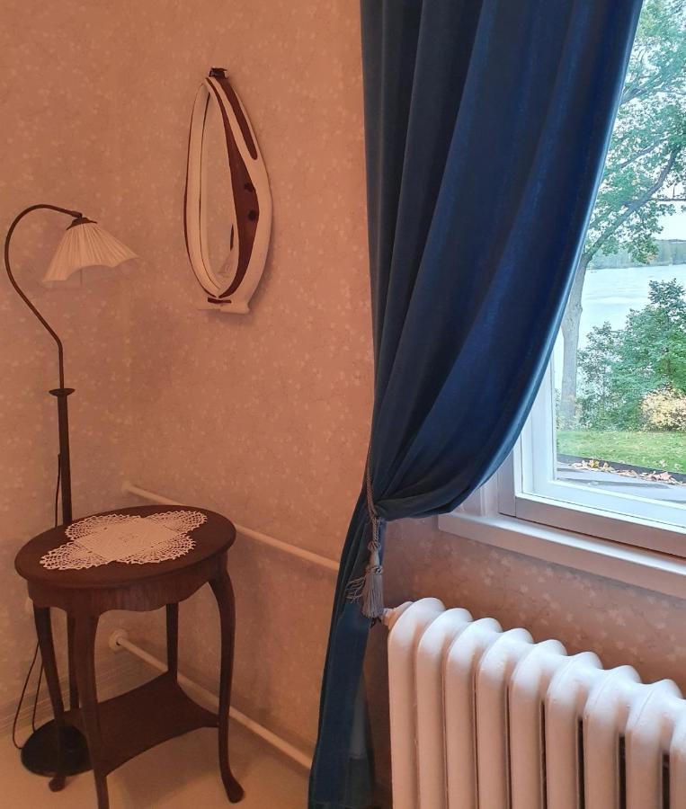 Neitsytniemen Kartanohotelli Virasoja Esterno foto