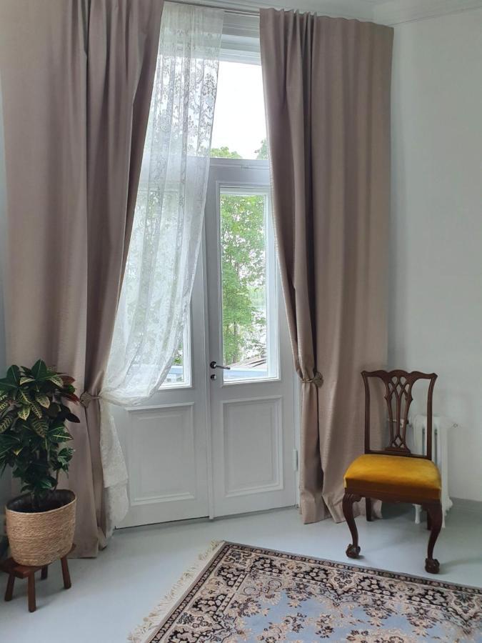Neitsytniemen Kartanohotelli Virasoja Esterno foto